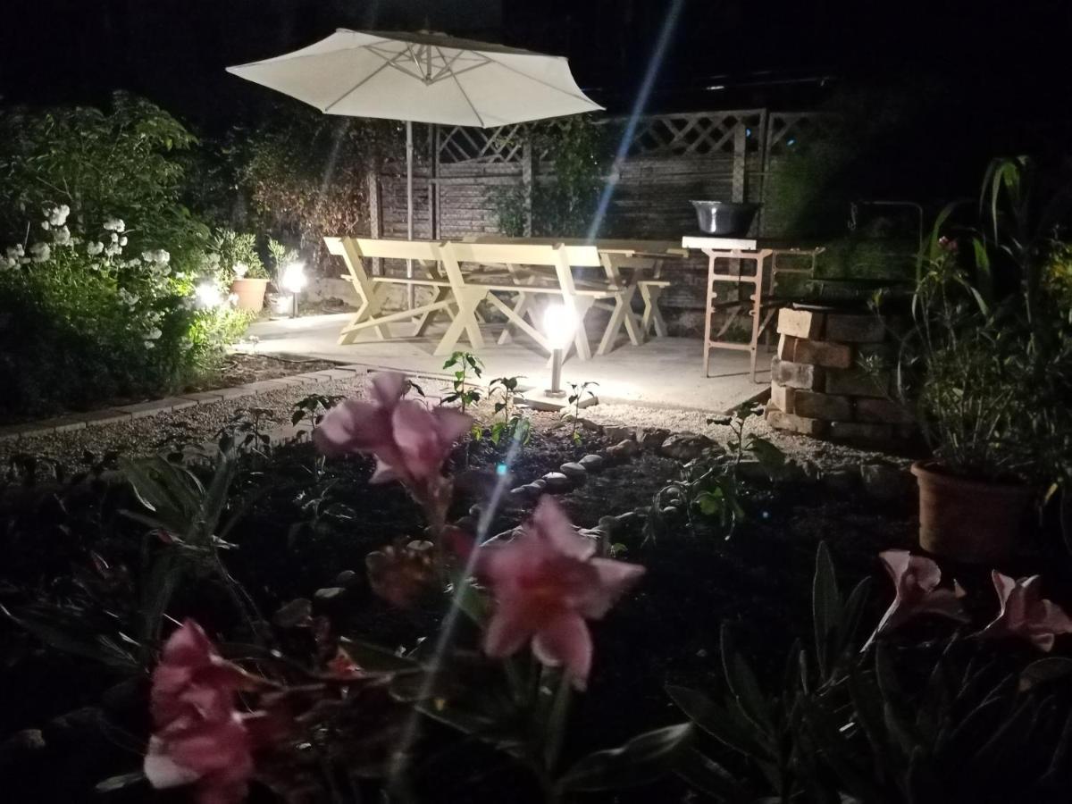 Jazmin-Szieszta Apartmanhaz Balatonfuered Ngoại thất bức ảnh